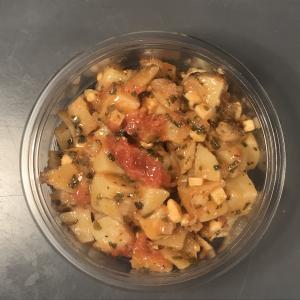 Salad : Potato, Tomato & Cheese